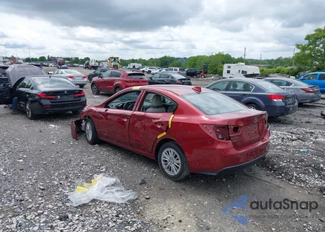 2018 Subaru Impreza 2.0I Premium z USA, uszkodzony, nr VIN 4S3GKAB60J3615633